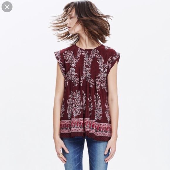 Madewell Tops - Madewell Silk pleated Garden Lassi Flower Top